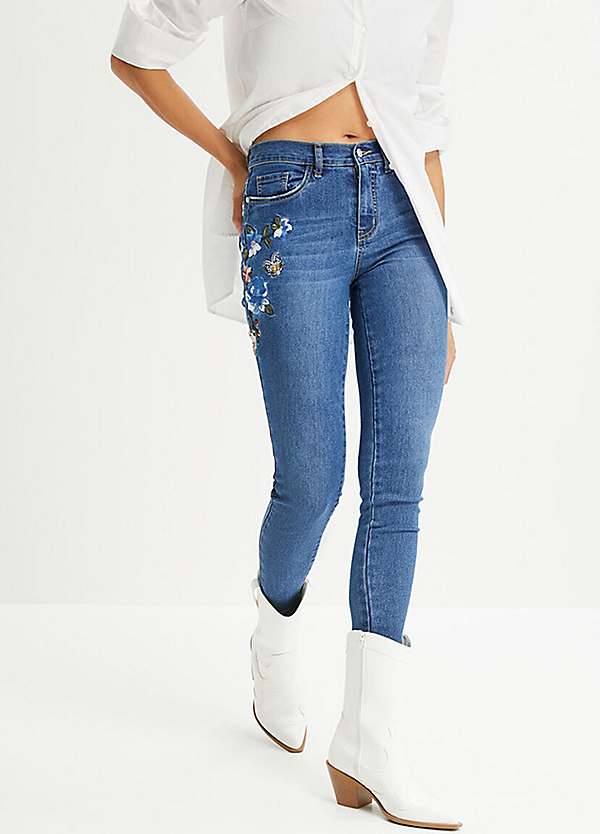 Stretchy Bootcut Jeans by bonprix