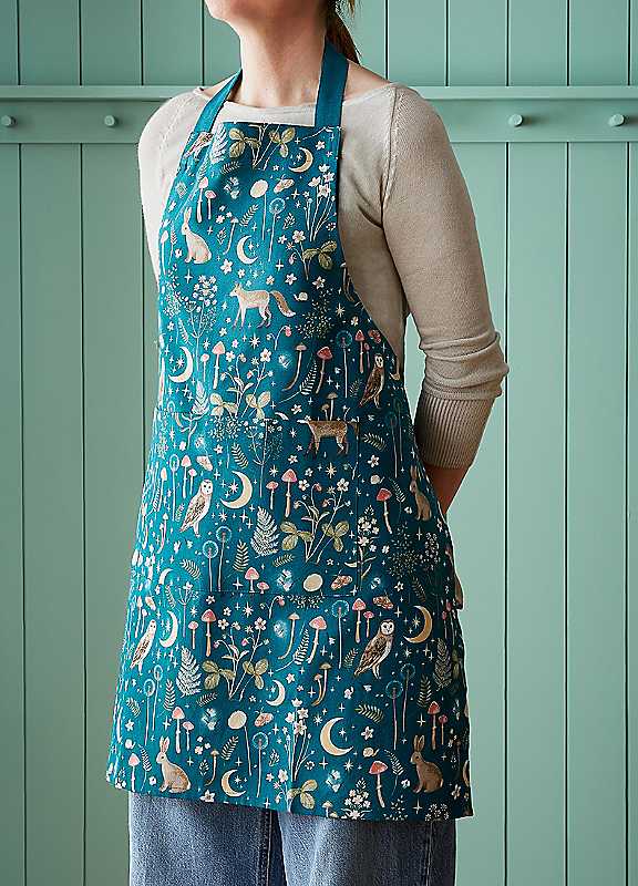 Catherine Lansfield Unisex Green 'Enchanted Twilight Animals' Cotton Kitchen Adult Apron In - Image 7