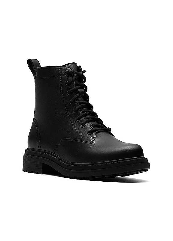 Clarks Women's Orinoco3 Stylefashion Boot - Image 4