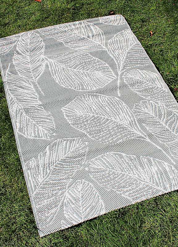 Fusion Grey Matteo Outdoor Rug In Black - Image 5
