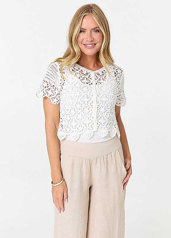 Izabel London Women's Crochet Texture Short Sleeve Button Top in White | Size: Medium/Large - Image 2