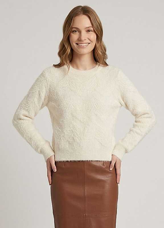 Izabel London Women's Soft Chevron Textured Jumper in White | Size: Small/Medium - Image 2