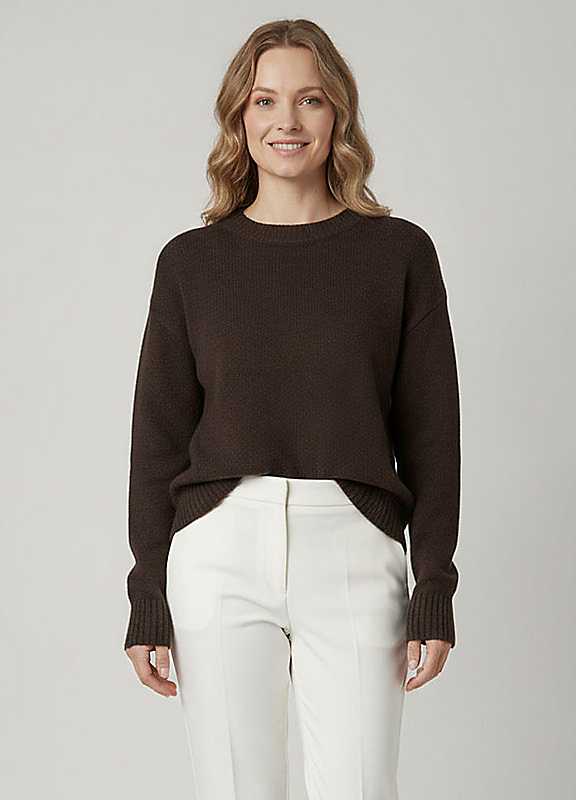 Izabel London Women's Brown Textured Relaxed Drop Shoulder Jumper In | Size: Medium/Large - Image 2