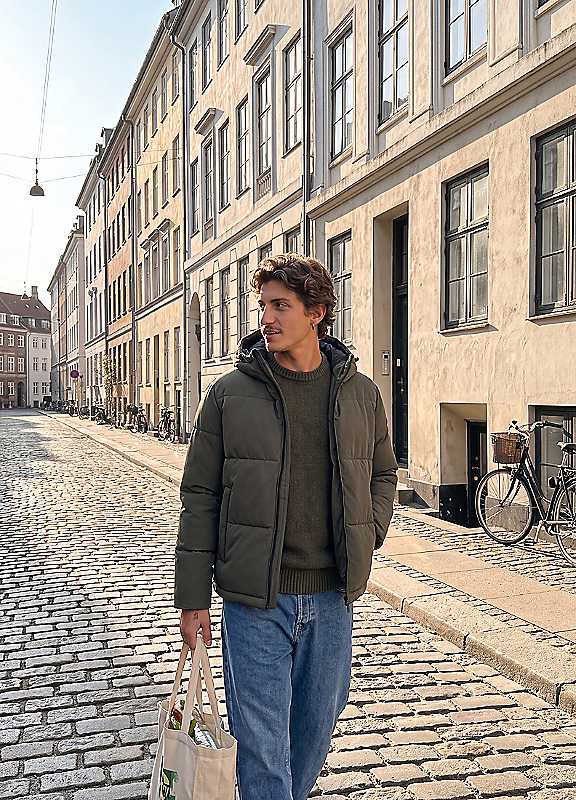 Jack & Jones Men's Green Galaxy Puffer Jacket In Rosin - Image 4