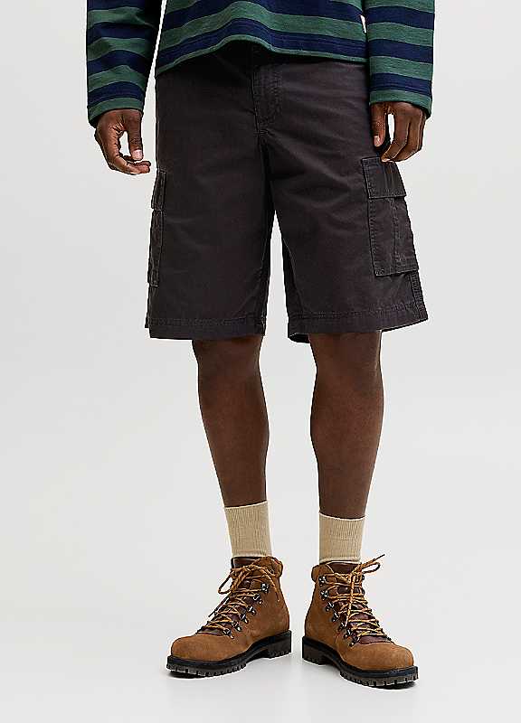 Jack And Jones Men' Black Cargo Shorts in Size S, Sports Direct - Image 3