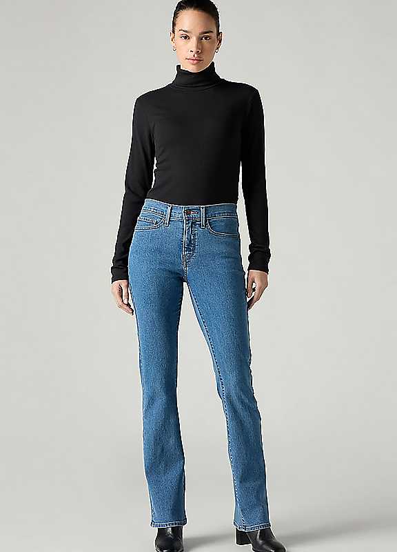 Levi's Women's 315 Shaping Boot Jean Size 31/32/ - Image 4