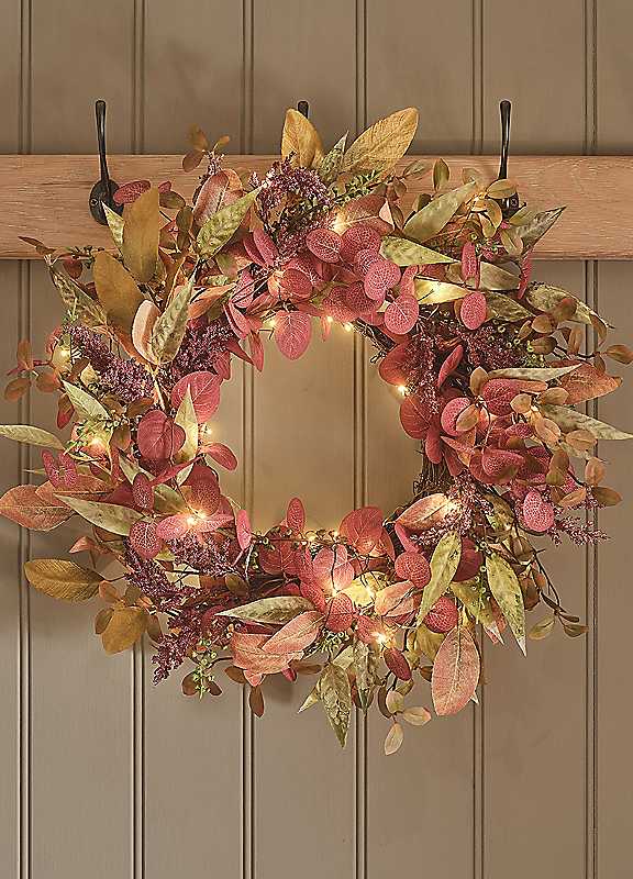 50cm Pre Lit Autumn Winter Full Wreath - Image 4