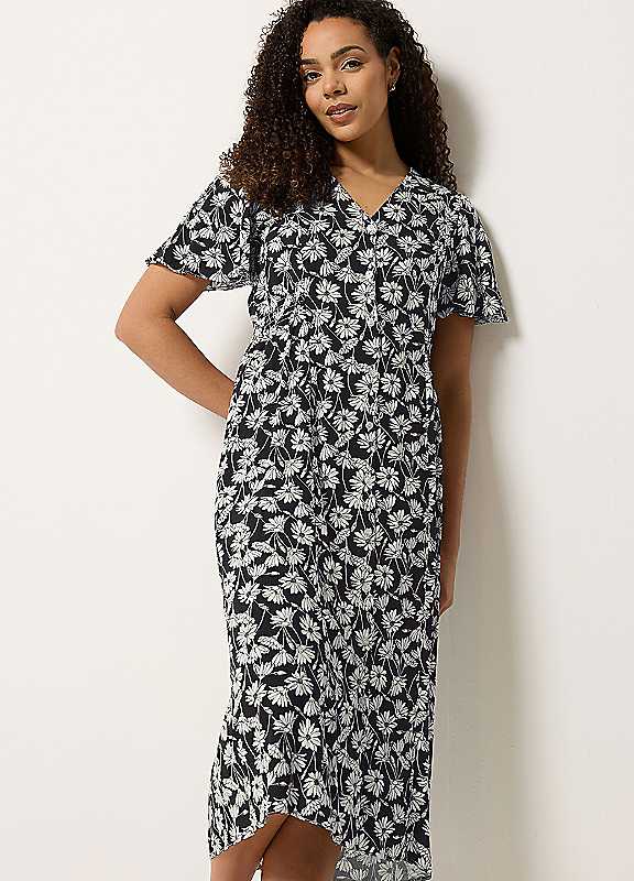 M&Co Women's Black Daisy Print Midi Tea Dress In | Size: 22 - Image 4