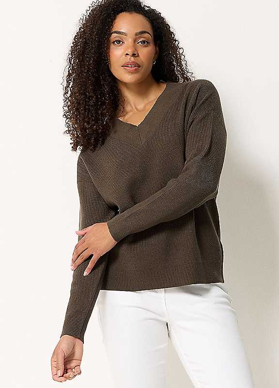 M&Co Women's Chocolate Drop Shoulder Jumper In Size 18-20 - Image 3
