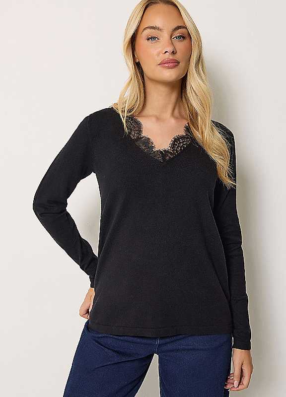 M&Co Women's Black Lace Trim V-Neck Jumper In Size 18-20 - Image 4