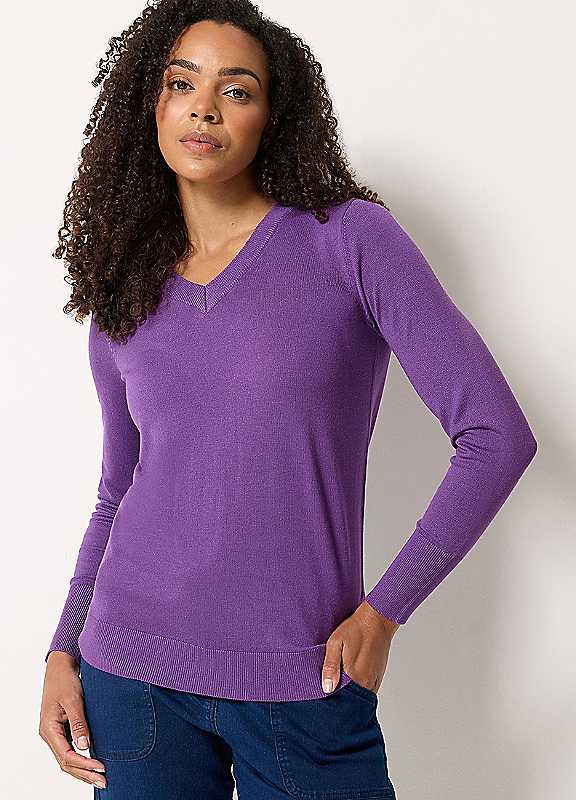 M&Co Women's Purple V-Neck Long Sleeve Jumper In Size 18-20 - Image 7