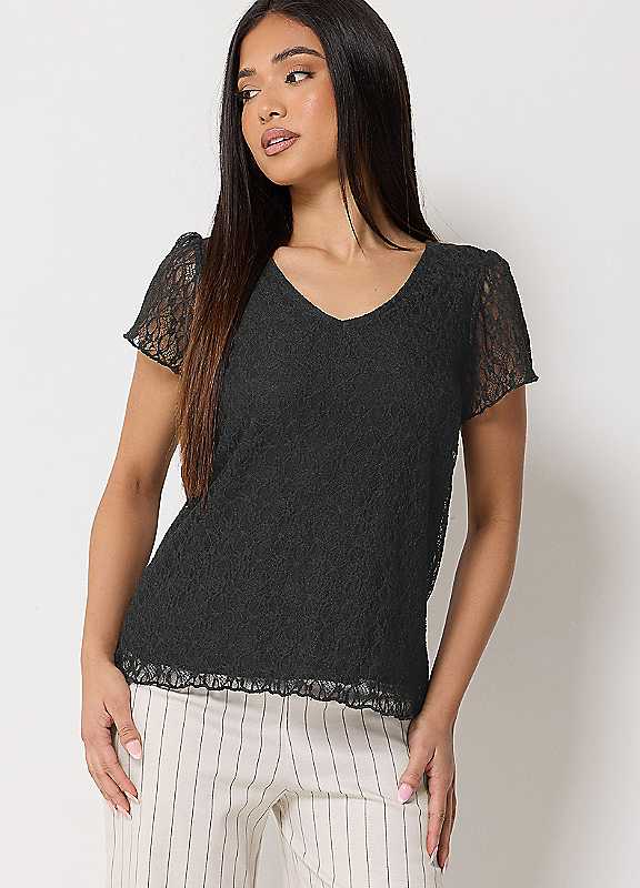 M&Co Women's Black Petite Lace V-Neck Top In Size 8 - Image 3