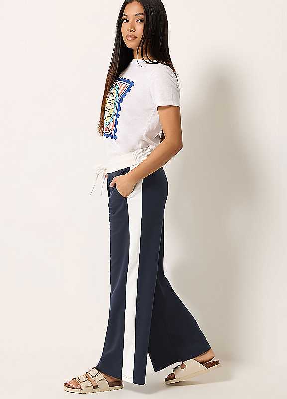 M&Co Women's Dark Navy Petite Side Stripe Wide Leg Trousers In Size 8 - Image 6
