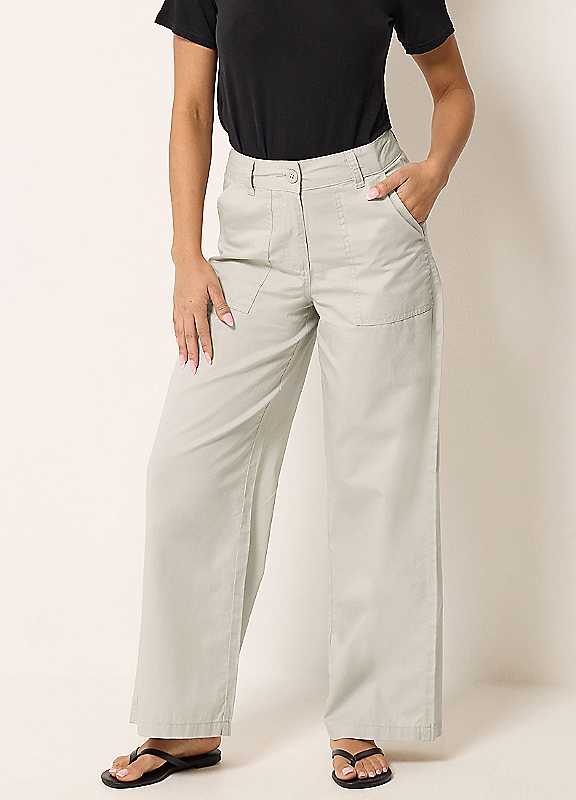 M&Co Women's Natural Petite Wide Leg Cargo Trousers In Size 8 - Image 2
