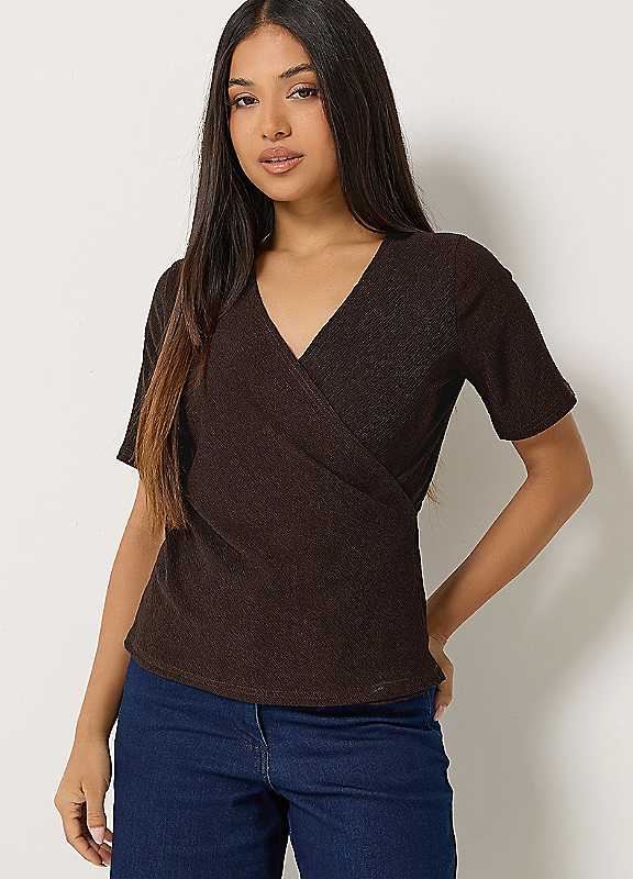 M&Co Petites Women's Brown Mco Petites Textured Wrap Top