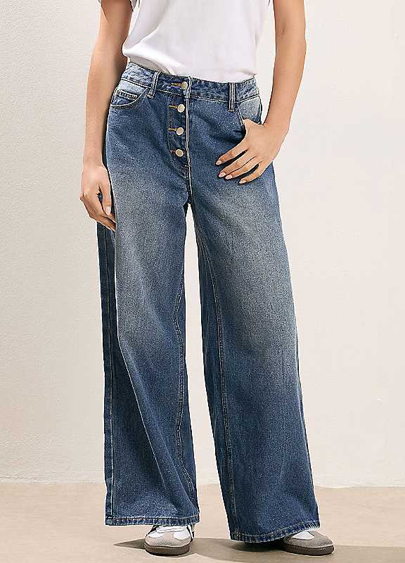Pixiegirl Women's Mid Blue Petite Button Front Wide Leg Jeans In | : Small - Image 6