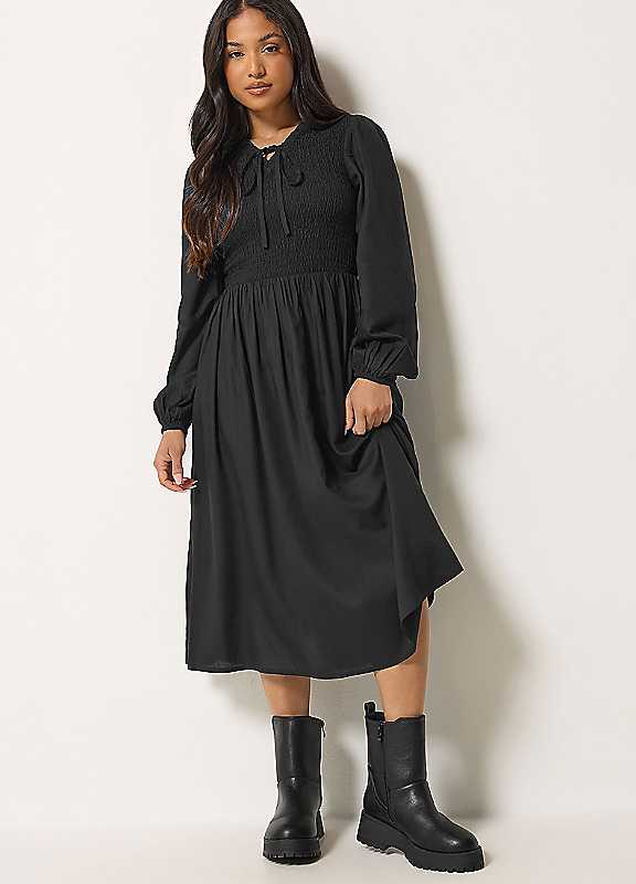Pixiegirl Women's Black Petite Shirred Midi Dress