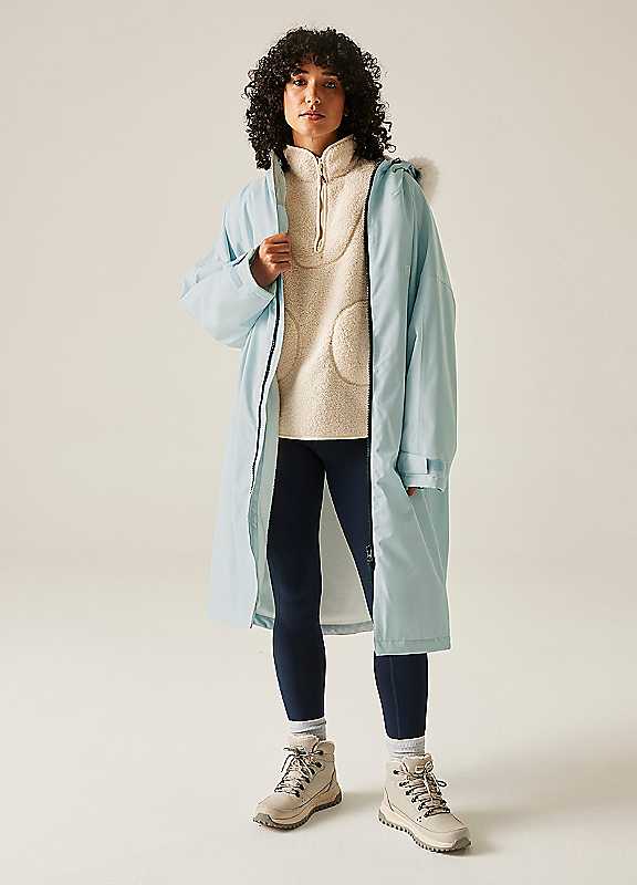 Regatta Blue Adult Waterproof Changing Robe Pro