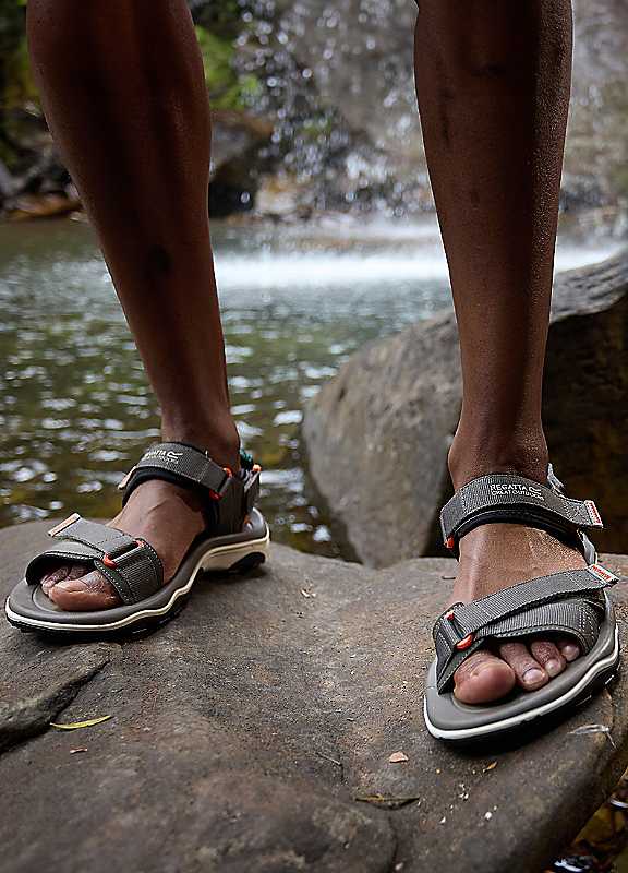 Regatta Men's Brown Blaze Sandals Size 12