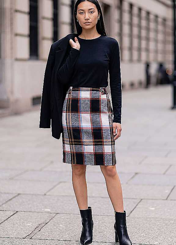 Roman Women's Button Tab Brush Check Skirt in Black | Size: 14 - Image 7