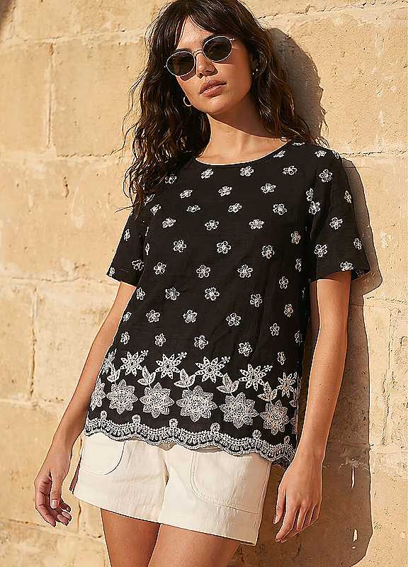 Roman Women's Black Floral Embroidered Top In Size 16 - Image 8