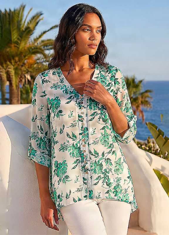 Roman Women's Green Floral Print V-Neck Button Front Top In | : Size 10 - Image 6