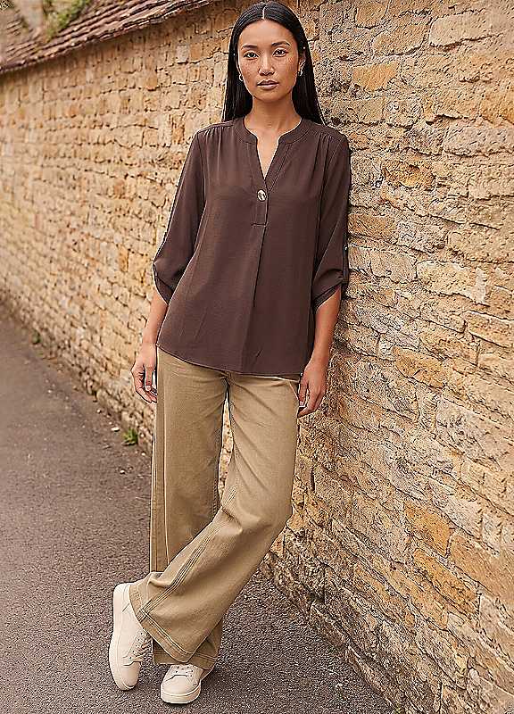 Roman Women's Chocolate Gold Button Shirt In | : Size 20 - Image 4