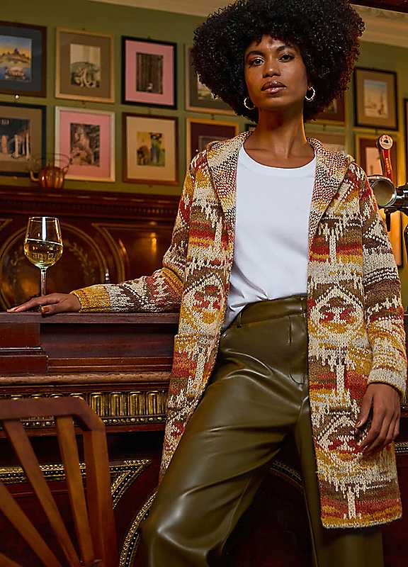 Roman Women's Beige Jacquard Knit Cardigan In Size 18 - Image 2