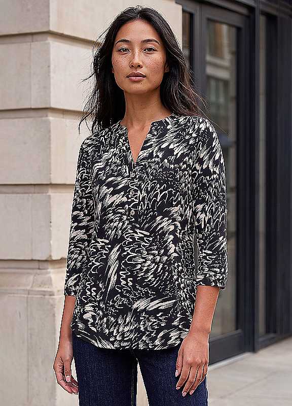 Roman Womens Petite Abstract Print V-Neck 3/4 Sleeve Shirt, Black, Size 14, Women - Image 3