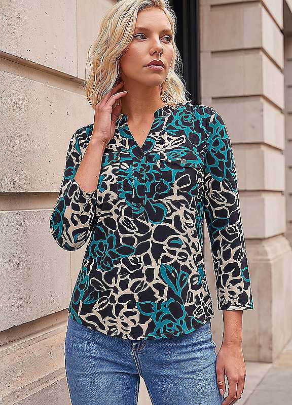 Roman Women's Black Petite Abstract Print Button Top In Size 16 - Image 8