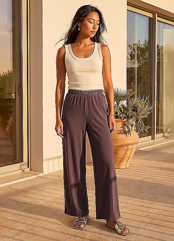 Roman Women's Chocolate Petite Wide Leg Stretch Trouser In Size 10 - Image 2