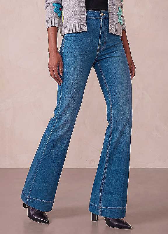 Roman Pocket Stretch Flare Jeans - Denim - Image 4