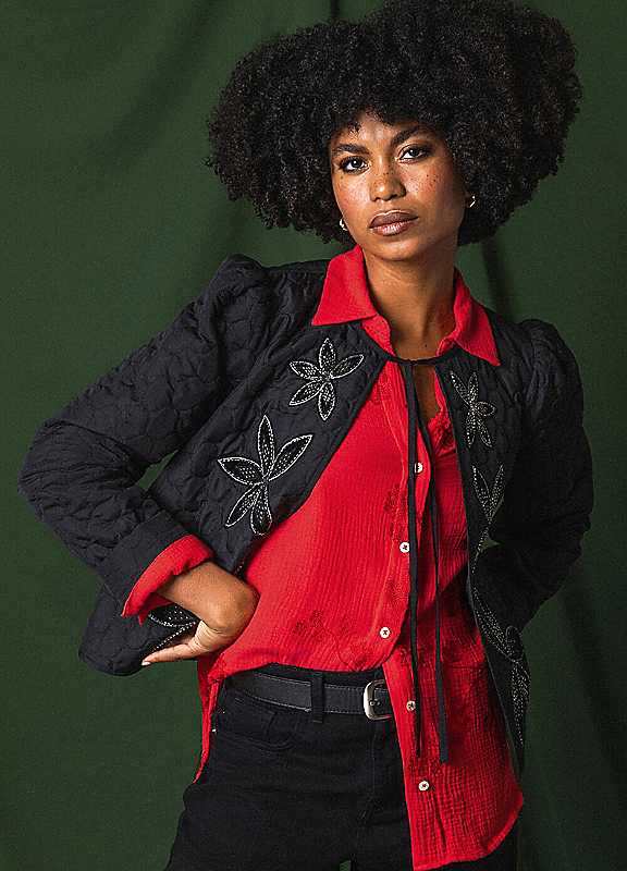 Roman Women's Black Quilted Velvet Trim Jacket In Size 20 - Image 6