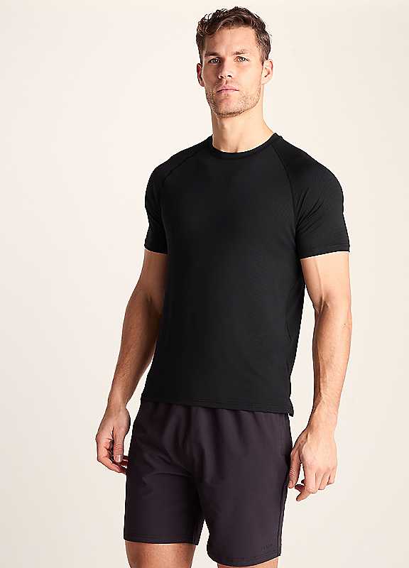 Tog 24 Men's Black Maddox Short Sleeve Performance T-Shirt - Image 2