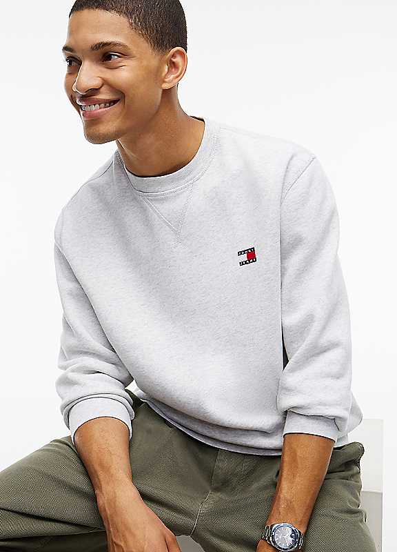 Tommy Jeans Men's Grey Badge Fleece Sweatshirt - Ice Heather - Xl - Image 3