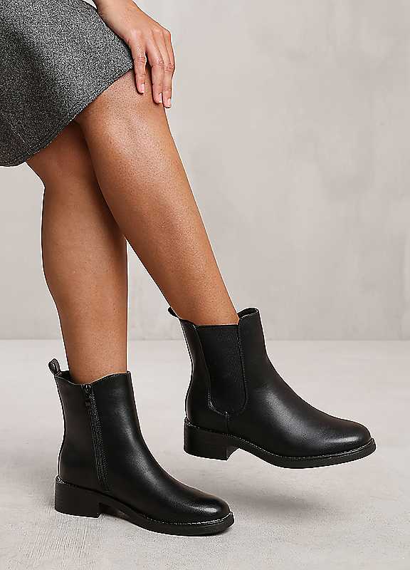Wheres That From Women's Black Pu Olivia Chelsea Boots With Side Zipper - 6 (39) - Image 6