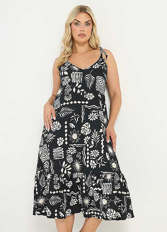 Yours Women's Black Abstract Tiered Sundress In | Size: 30/32 - Image 2