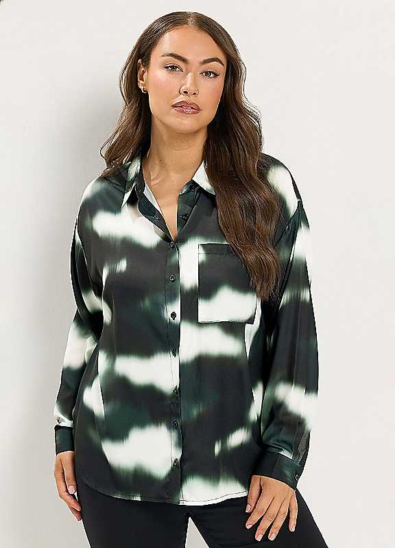Yours Women's Black Blur Print Shirt In | Size: 30-32 - Image 8