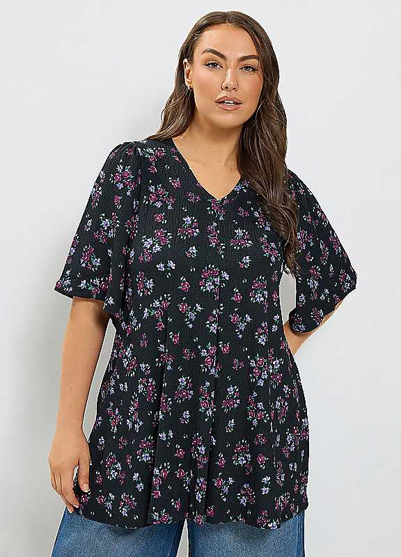Yours Women's Pleat Front Textured Top in Black | Size: 16 - Image 6