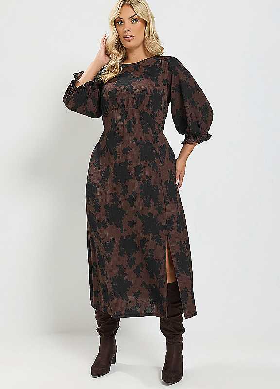 Yours Women's Chocolate Floral Textured Midi Dress In Size 16 - Image 3