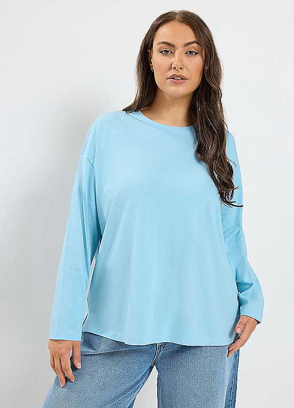 Yours Women's Baby Blue Long Sleeve T-Shirt In Size 12 Infant - Image 2