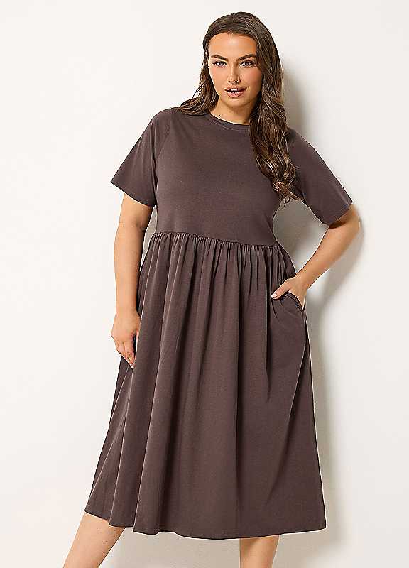Yours Women's Chocolate Throw On Smock Dress In | Size: 26/28 - Image 3