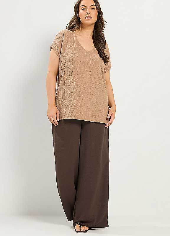 Yours Women's Twill Wide Leg Trousers in Chocolate | Size: 14S - Image 2