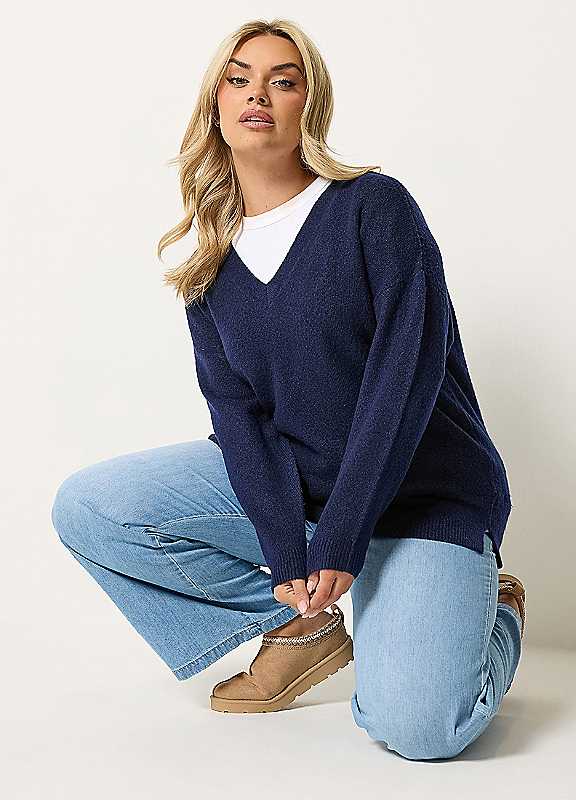 Yours Women's Dark Navy V-Neck Soft Touch Jumper In | Size: 30-32 - Image 8