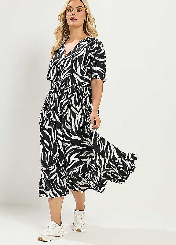 Yours Women's Black Zebra Maxi Dress In | : 26/28 - Image 6