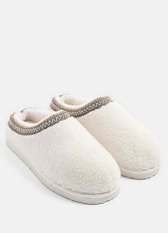 Yours Women's Off-White Embroidered Borg Mule Slippers In | Size: 5-6 - Image 6