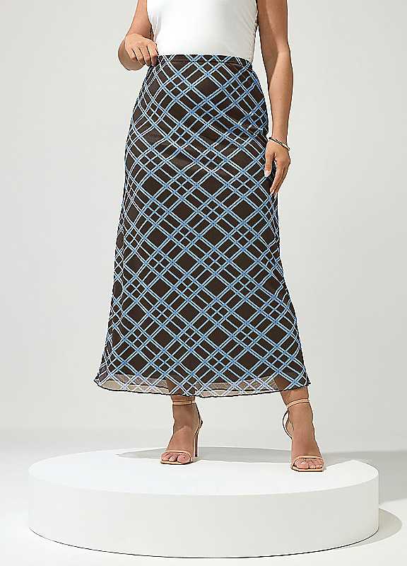 Yours Women's Chocolate Check Maxi Skirt In Size 20 - Image 6
