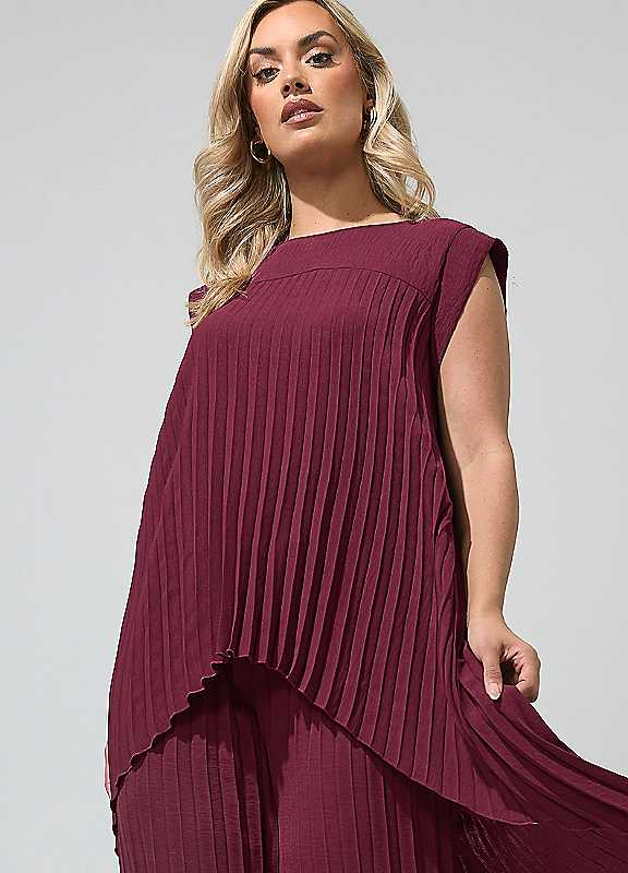 Yours Women's Pleated Sleeveless Top in Plum | Size: 30-32 - Image 3
